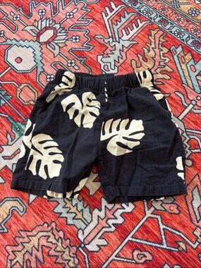 ZARA Shorts with monstera leaves